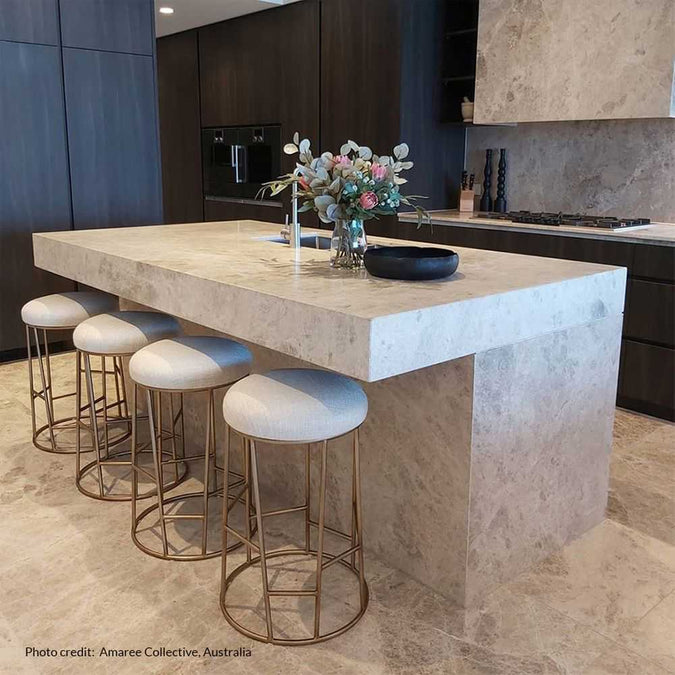 Aiden Gold Steel Kitchen Stool - Natural Linen - - Eleganté