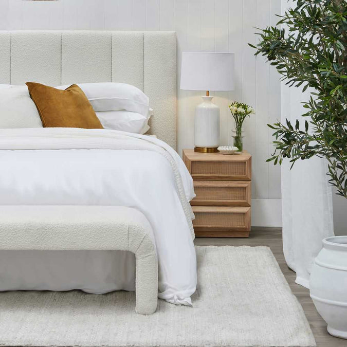 Camille Table Lamp - - Eleganté