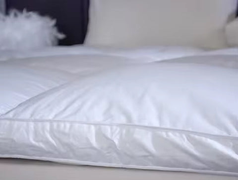 5 Star Hotel Mattress Topper - Feather Filled Cotton Down - Bedding - Eleganté