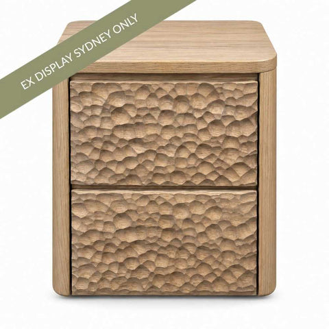 Mikki 60x60cm Bedside Table - Oak - OUTLET NSW - Mikki 60x60cm Bedside Table - Oak - OUTLET NSW - Eleganté