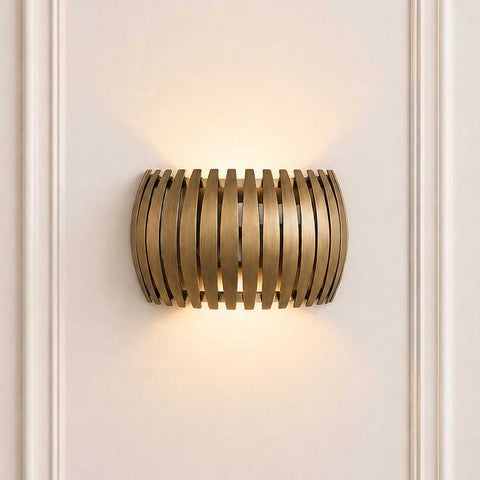 Easton Wall Sconce - Easton Wall Sconce - Eleganté