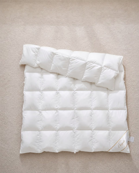 InterContinental Hotels Quilt - 80/20 Goose Down & Feather