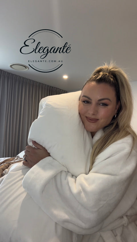 King Soft Pillow + Robe Bundle. - Bedding - Eleganté