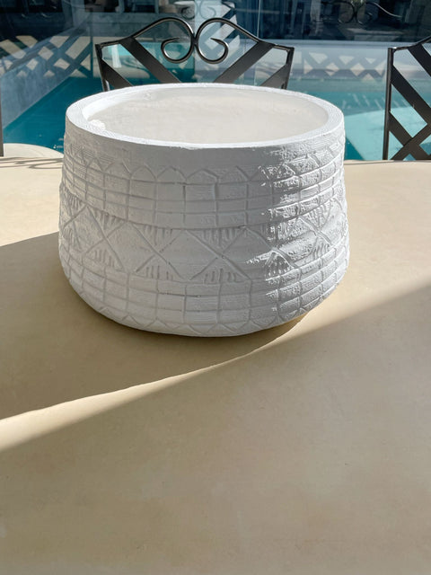  Sanlow Pot - White - Pots & Planters - Eleganté